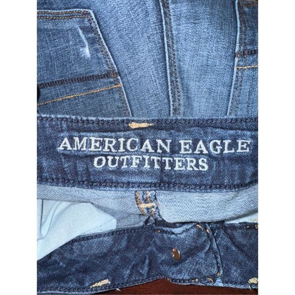 American Eagle Hi-Rise Jeggings Distressed Jeans Size 6 - Picture 5 of 9